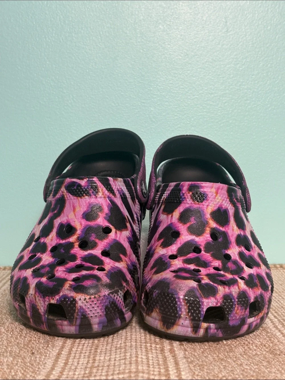 CROCS Kids Purple Leopard Print Clog with Glitter Strap. Croslite Foam. Size-J 2